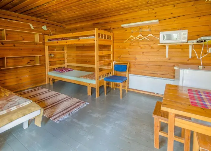 Ahvenlampi 萨里耶尔维